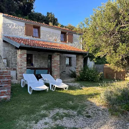 Konoba * Supetarska Draga