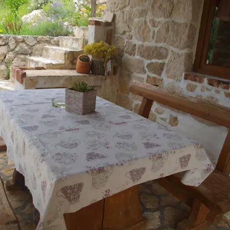 Prázdninový dům Konoba *